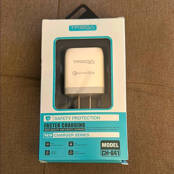 Treqa Quick Charger Adapters - 2 NIB - Picture 2 of 3